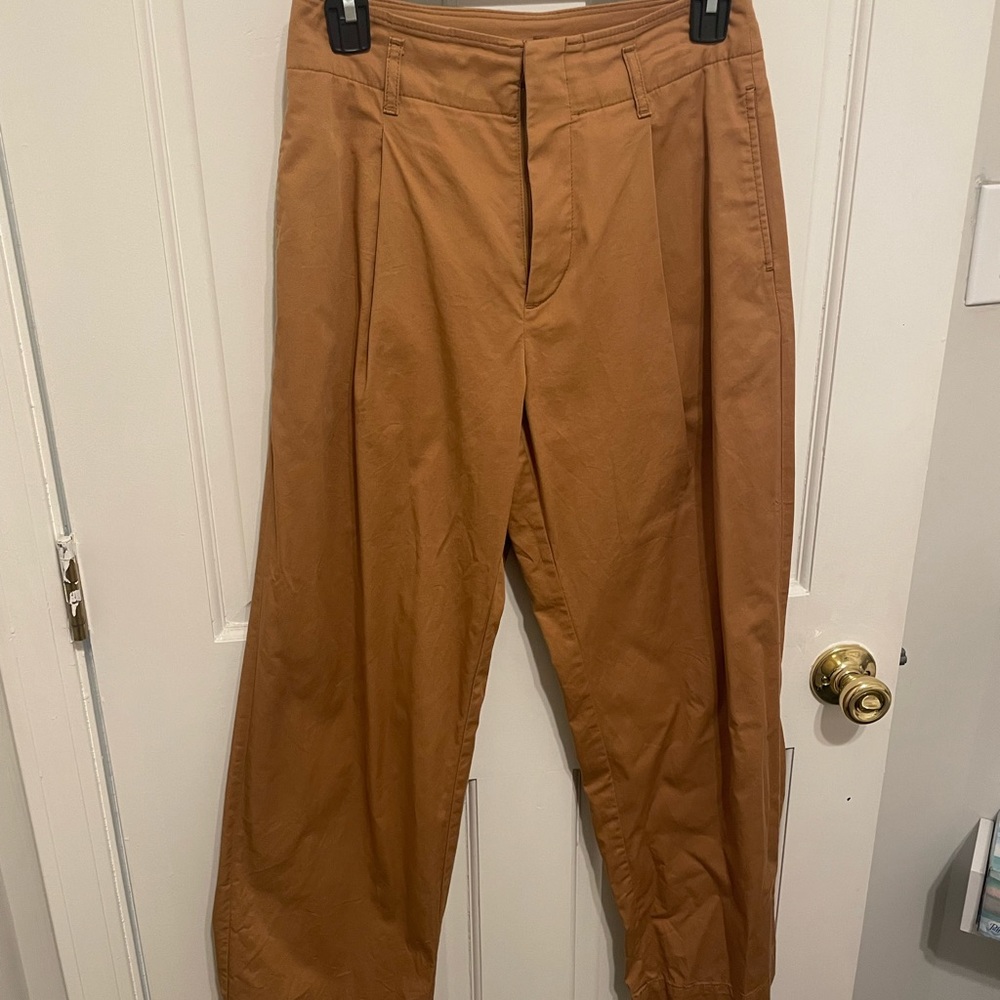 Uniqlo pleated wide leg pants